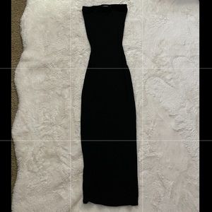 BLack Strapless Dress (PRETTYLITTLETHING)